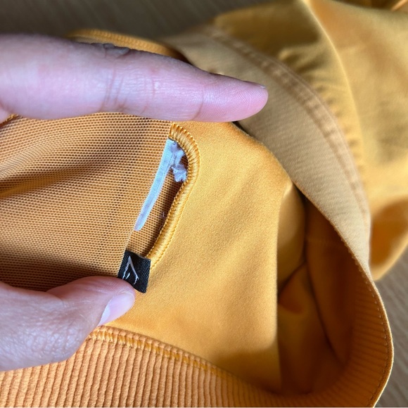 Gymshark Apricot Orange Mesh Sports Bra Small - Picture 7 of 9